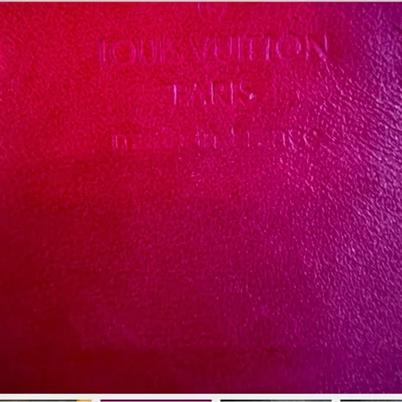 Louis Vuitton Vernis Red Wallet - Picture 5 of 13